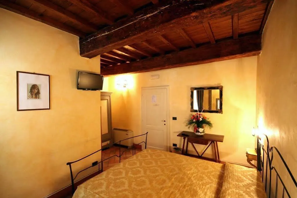 Baldovino Di Monte Guest House Monte San Savino 0*,  Italy